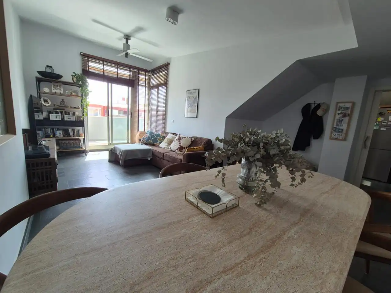 Sala de estar de Piso en venta en Alicante / Alacant con Aire acondicionado, Terraza y Amueblado