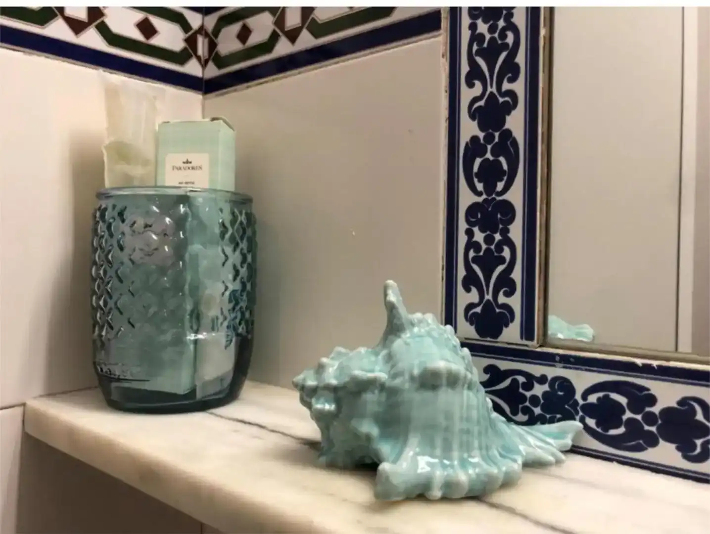 Badezimmer von Wohnung zur Miete in Granada mit Klimaanlage, Parkett und Möbliert