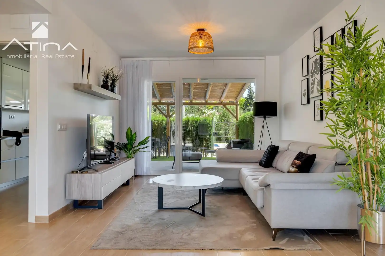 Wohnzimmer von Einfamilien-Reihenhaus zum Verkauf in Jávea / Xàbia mit Klimaanlage, Terrasse und Gemeinschaftspool