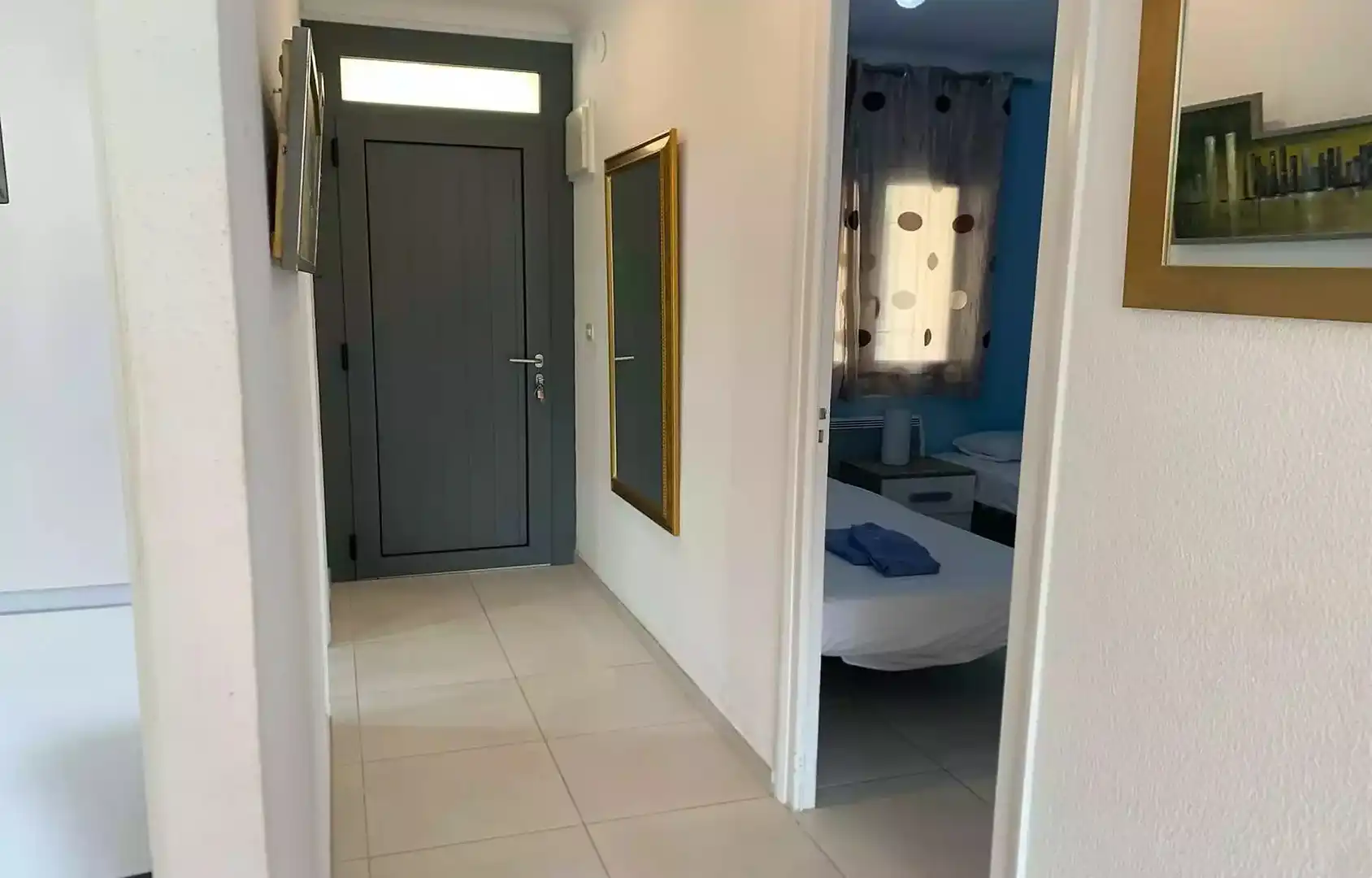 Wohnung zum Verkauf in Roses mit Klimaanlage, Heizung und Terrasse