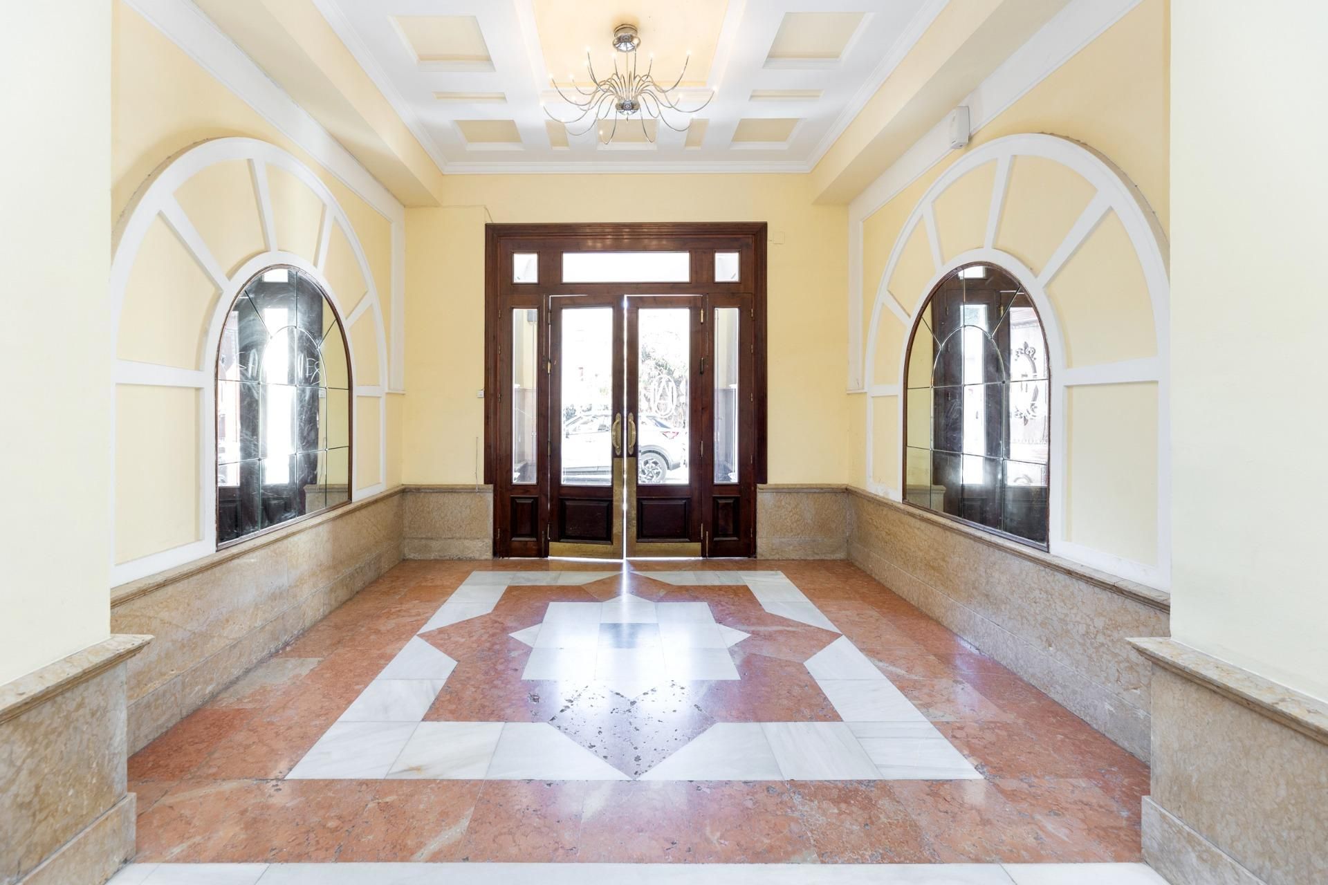 Piso en venta en  Granada Capital con Aire acondicionado