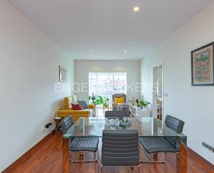 Living room of Apartment for sale in  Barcelona Capital  with Air Conditioner, Heating and Parquet flooring