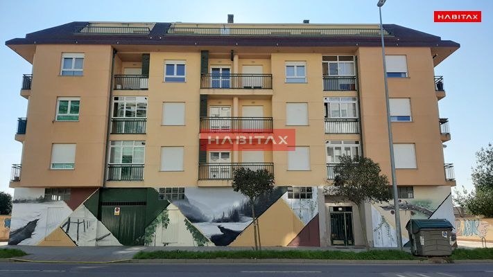 Vista exterior de Dúplex en venda en Zamora Capital  amb Calefacció, Parquet i Terrassa