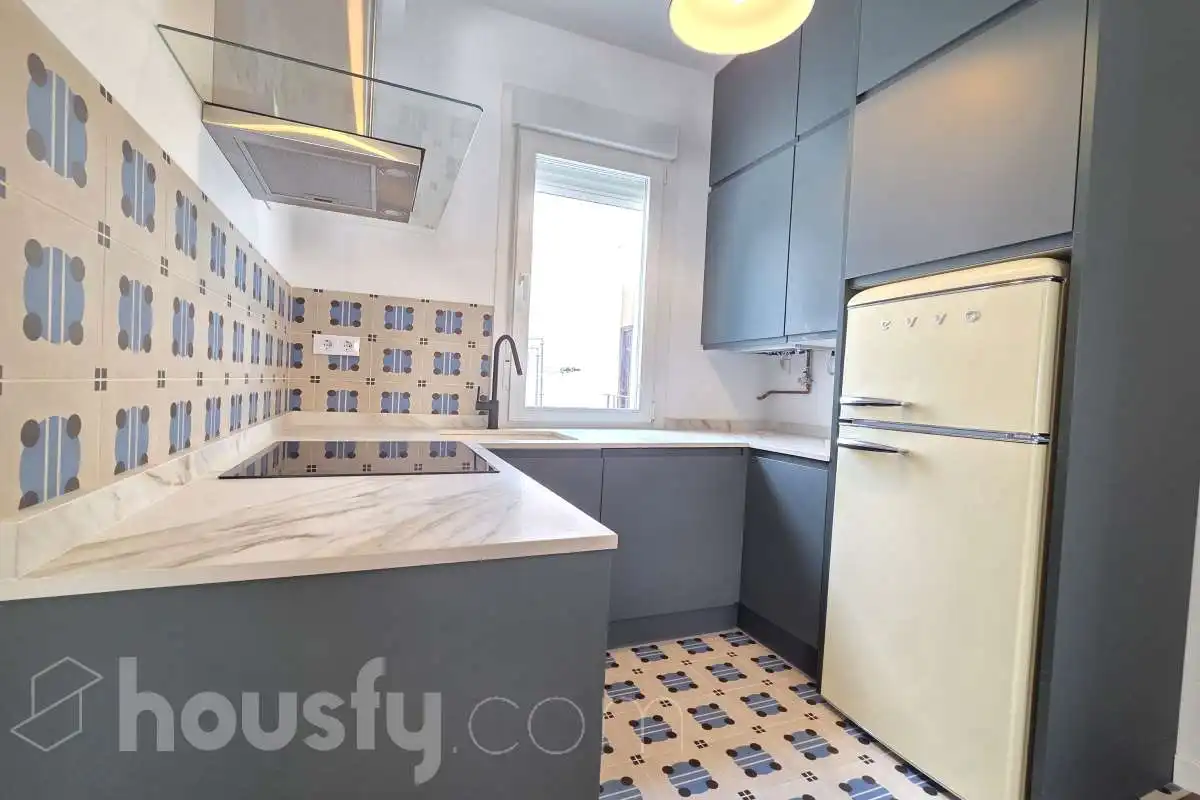 Kitchen of Flat for rent in Madrid  with Heating and Furnished
