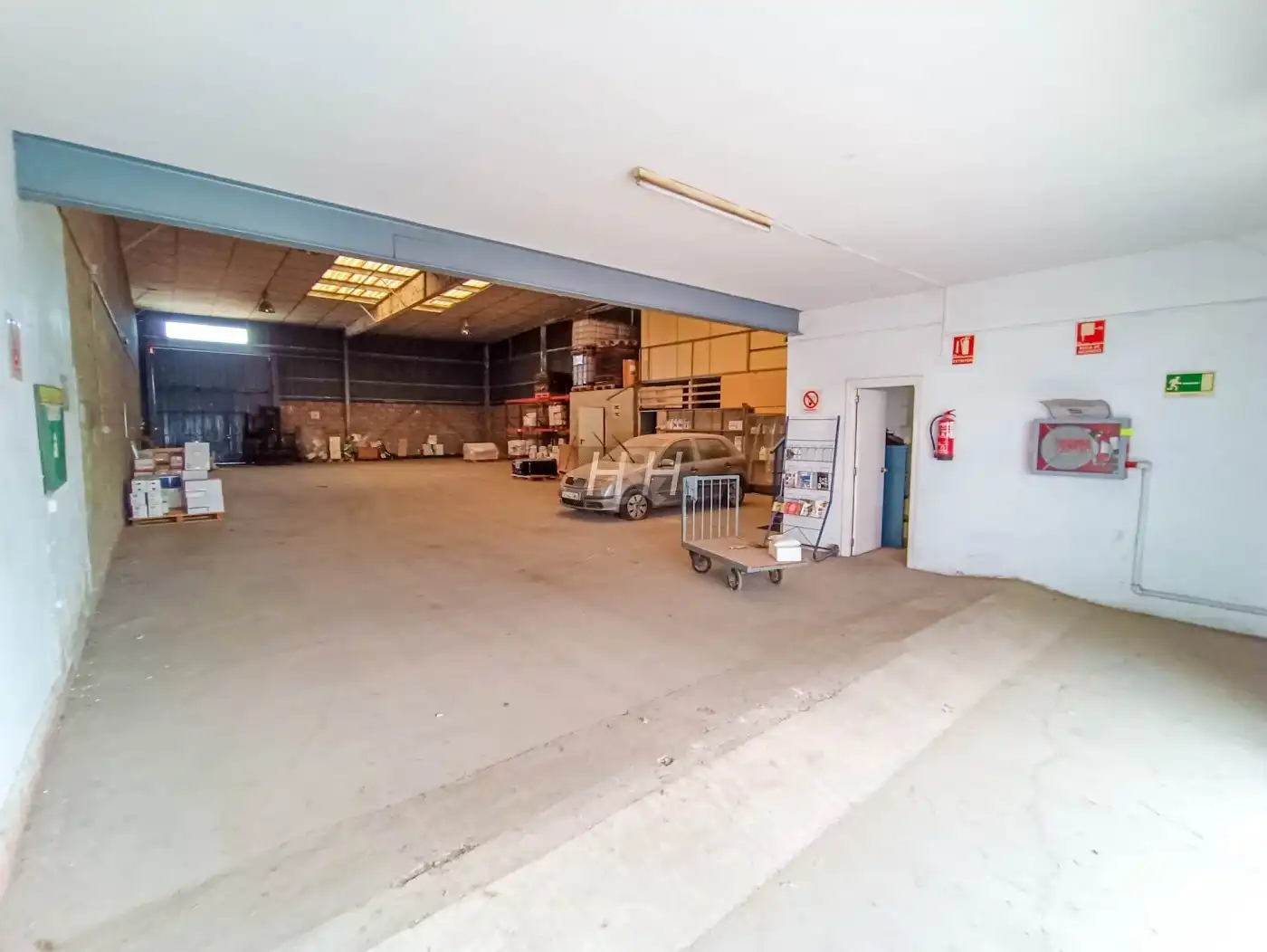 Nau industrial en venda en Sagunto / Sagunt amb Calefacció