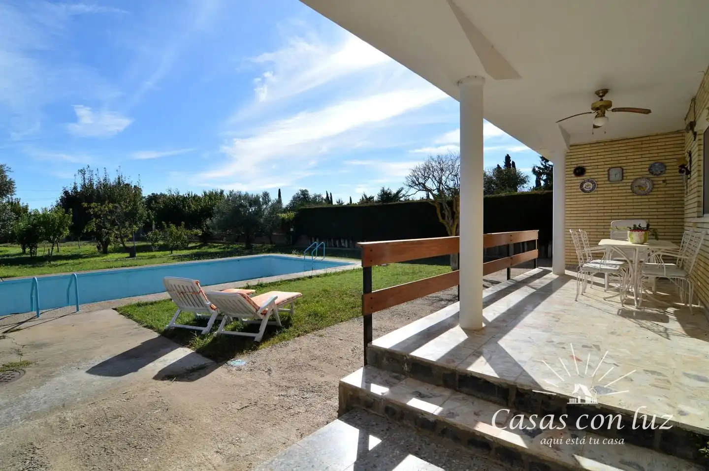 Piscina de Casa adosada en venda en Zaragoza amb Jardí privat, Traster i Piscina