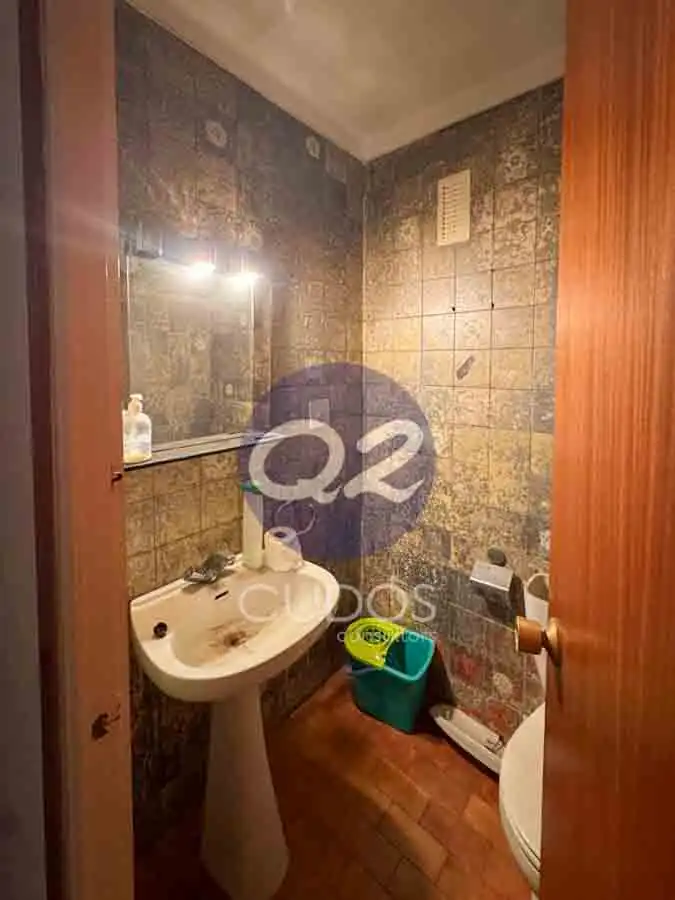 Baño de Piso en venta en Balaguer con Calefacción, Amueblado y Horno
