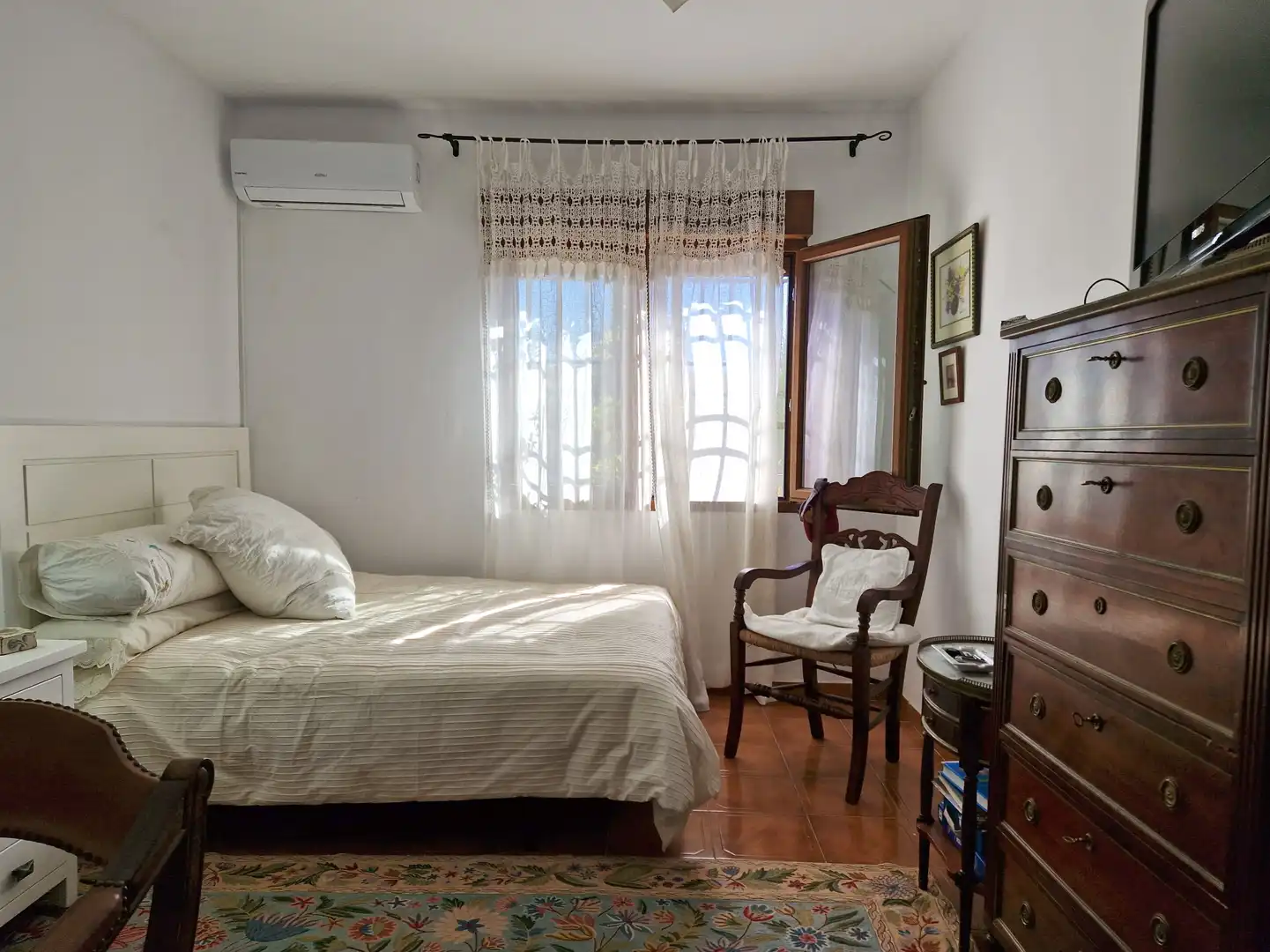 Habitación de Finca rústica en venta en Toledo con Aire acondicionado, Calefacción y Jardín privado