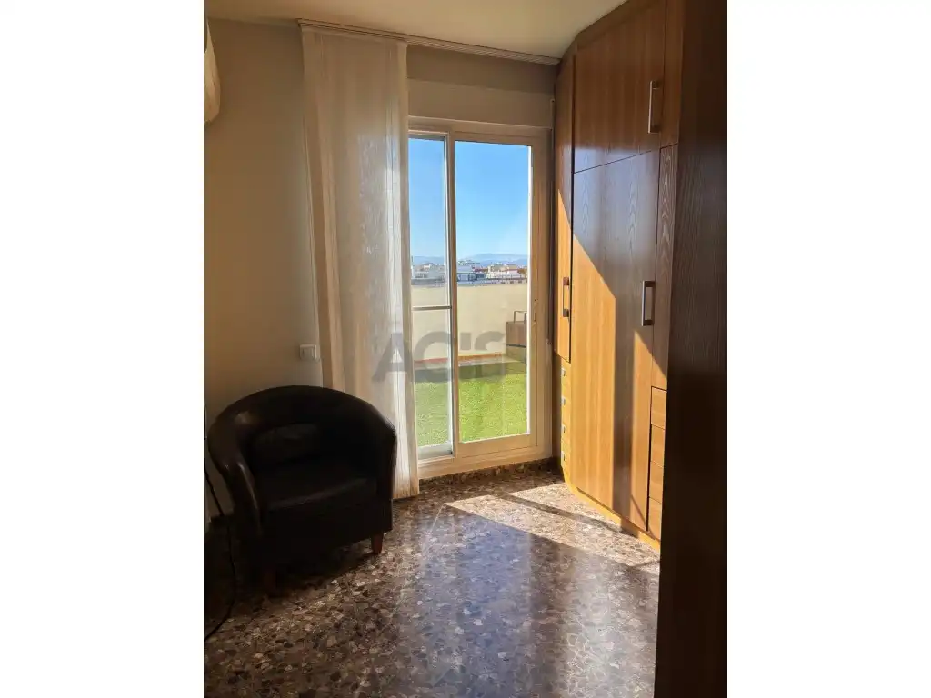 Habitación de Ático en venta en L'Alcúdia, Valencia