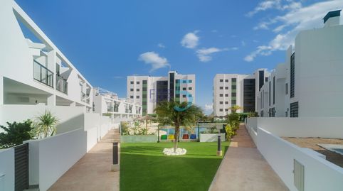 Foto 4 de Piso en venta en Mil Palmeras, Pilar de la Horadada