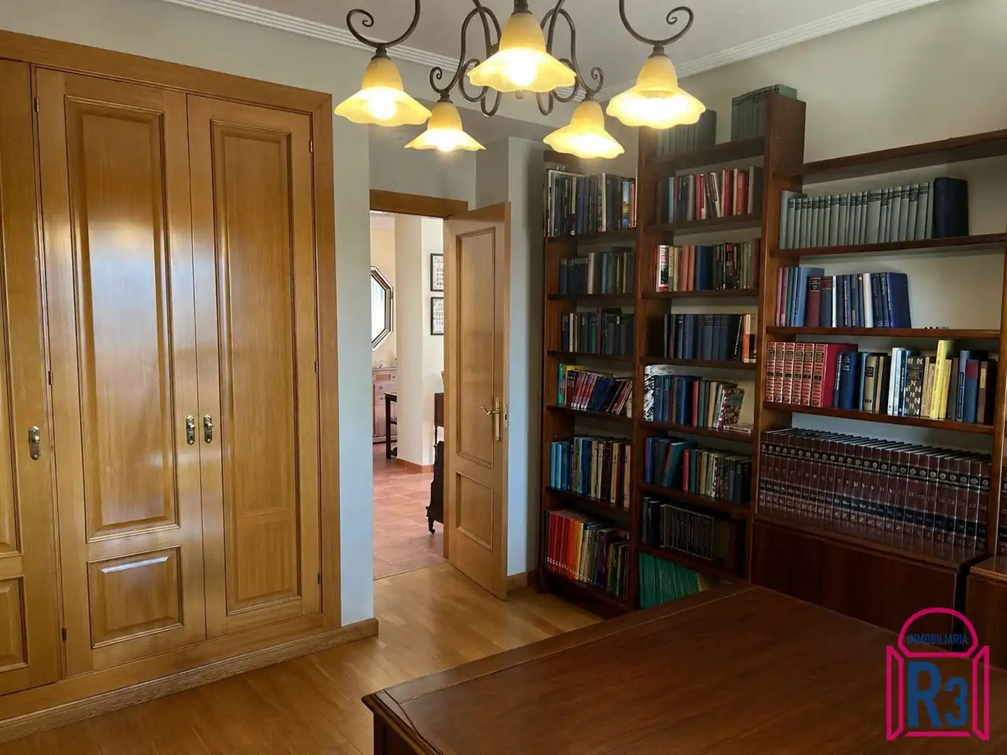 Casa o xalet en venda en León Capital  amb Calefacció