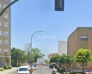 Vista exterior de Pis de lloguer en  Sevilla Capital