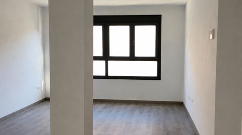 Foto 2 de Piso de alquiler en Calle Tampa, 1, Carranque - Haza Cuevas, Málaga Capital