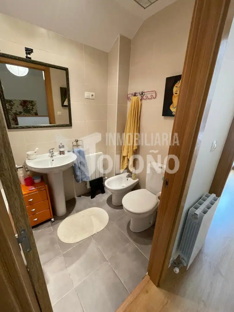 Baño de Casa o chalet en venta en Leiva con Calefacción, Jardín privado y Parquet