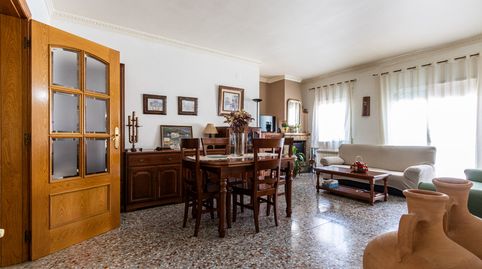 Foto 2 de Casa adosada en venta en Carrer de L'empordà, Ca n'Oriac, Sabadell