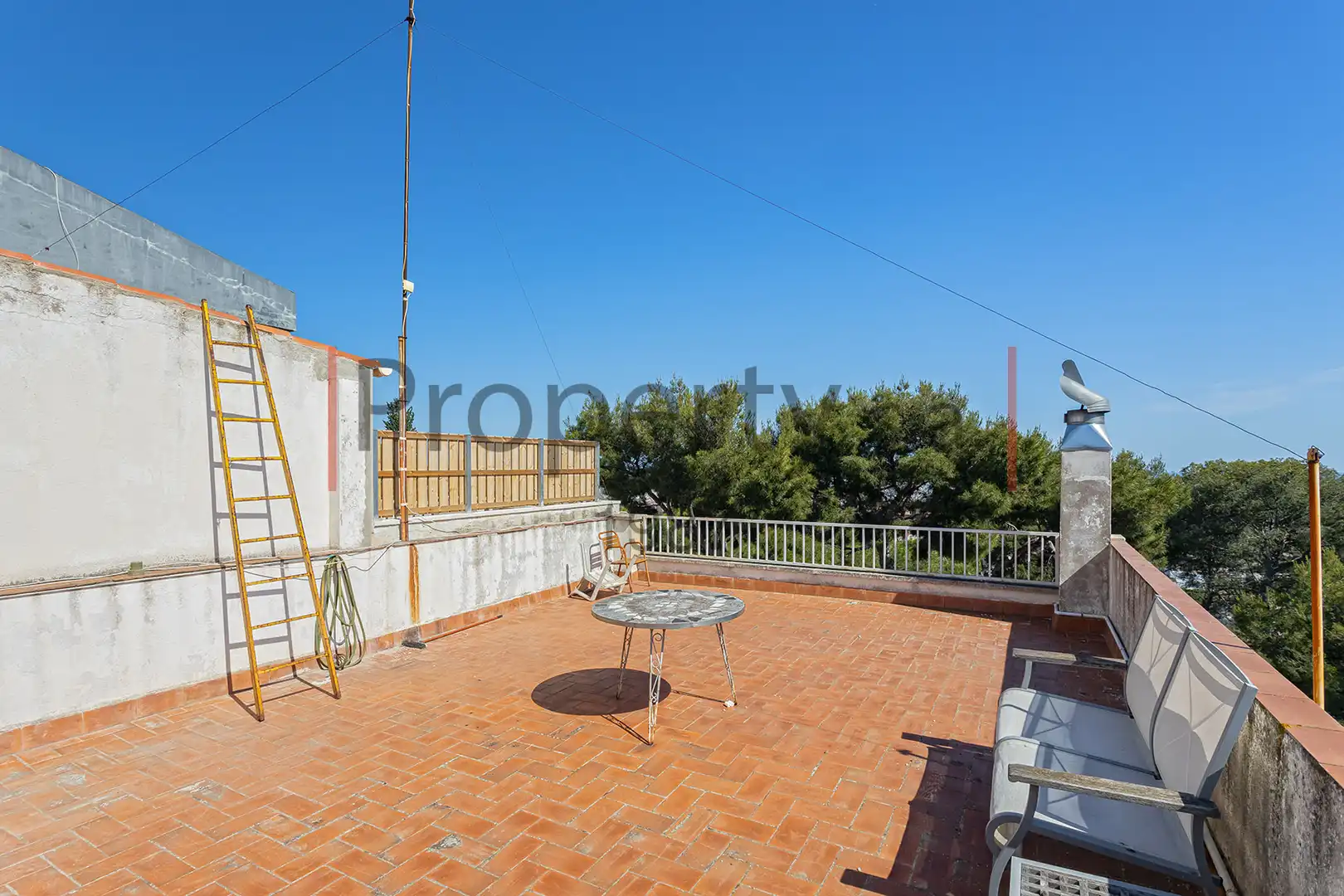 Terrassa de Casa adosada en venda en Esplugues de Llobregat amb Calefacció, Terrassa i Traster