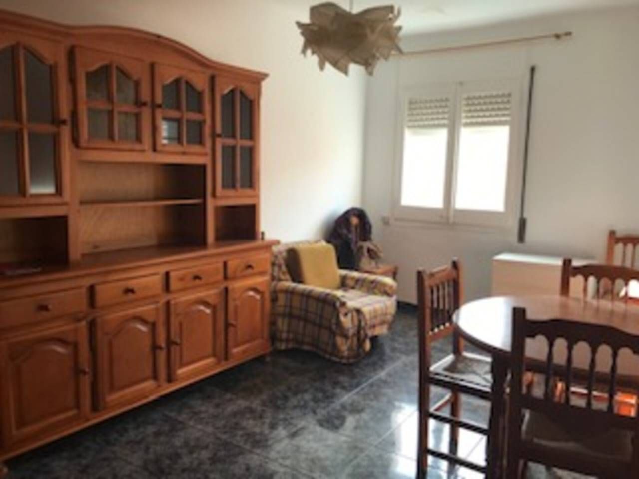 Sala de estar de Piso en venta en Cervera con Calefacción, Trastero y Amueblado