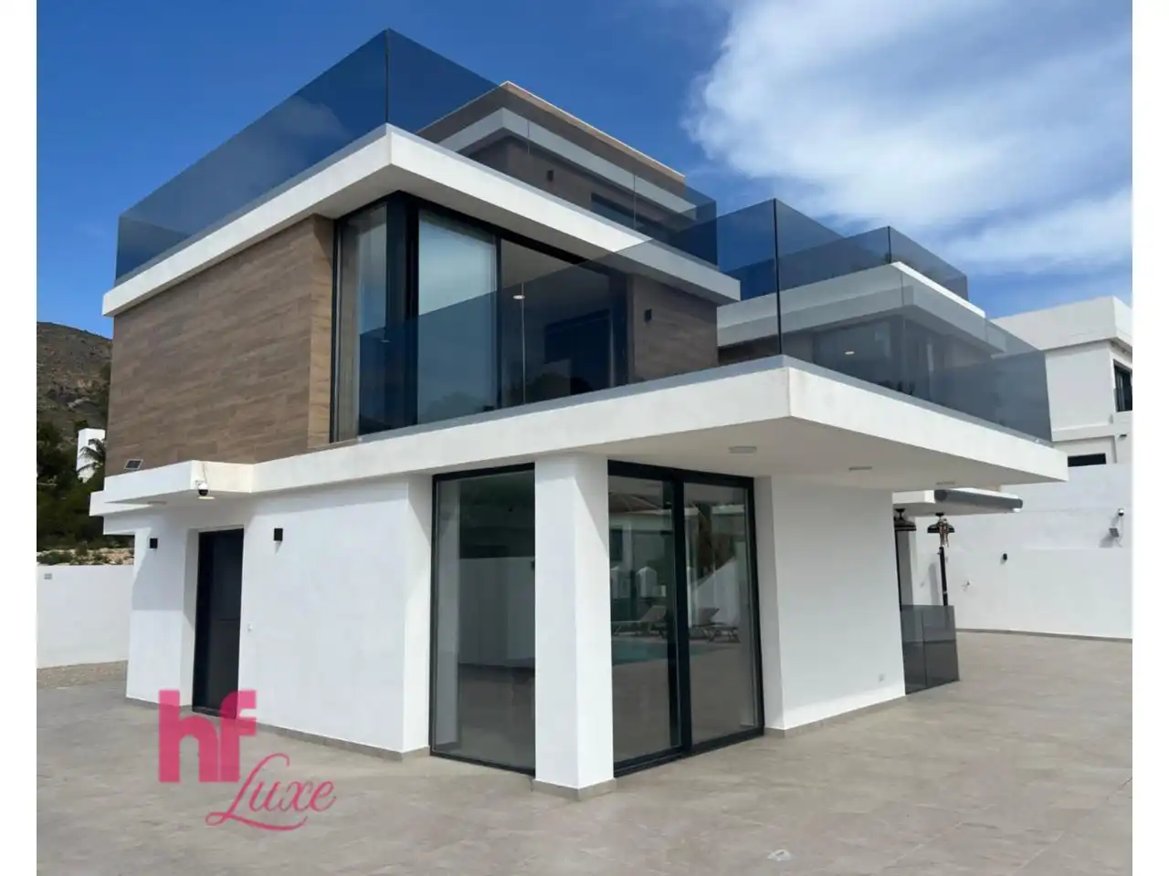 Detached house with pool for sale in Golf Bahía, imagen 11