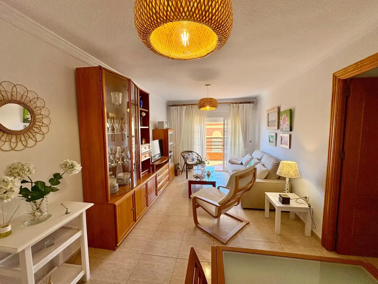 Sala de estar de Piso de alquiler en Vélez-Málaga con Terraza