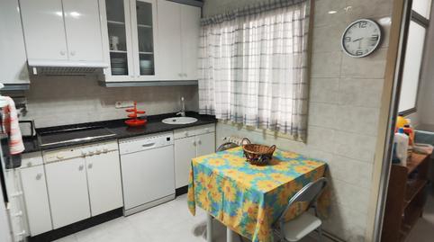 Foto 2 de Pis de lloguer a Ensanche - Sar, A Coruña