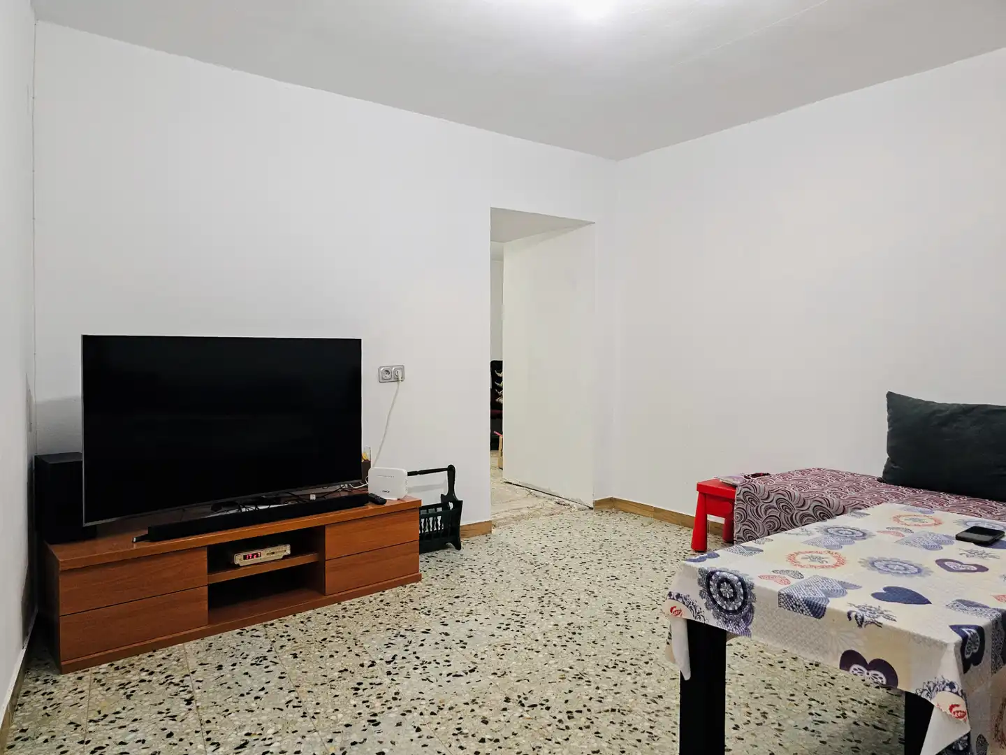 Sala de estar de Casa o chalet en venta en La Almunia de Doña Godina  con Balcón