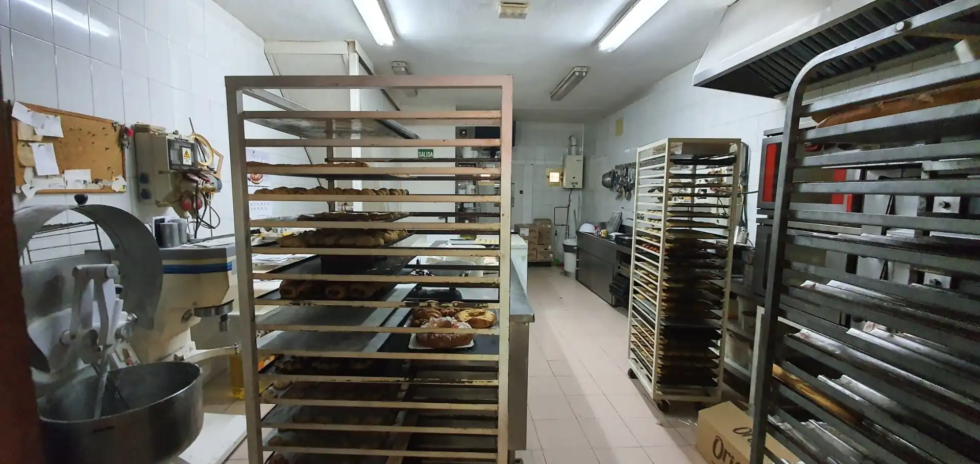 Commercial properties for sale in Collado Villalba  with Air Conditioner