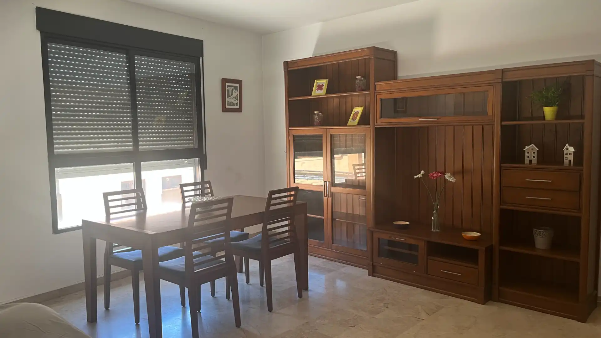 Dining room of Flat for sale in Benetússer  with Air Conditioner, Heating and Oven
