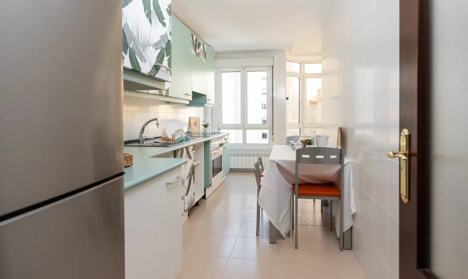 Cocina de Piso en venta en Oviedo  con Calefacción, Parquet y Trastero