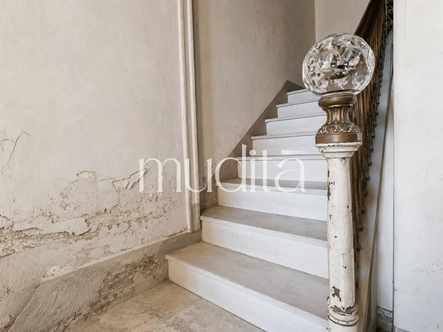 Casa adosada en venta en El Masnou con Trastero y Balcón