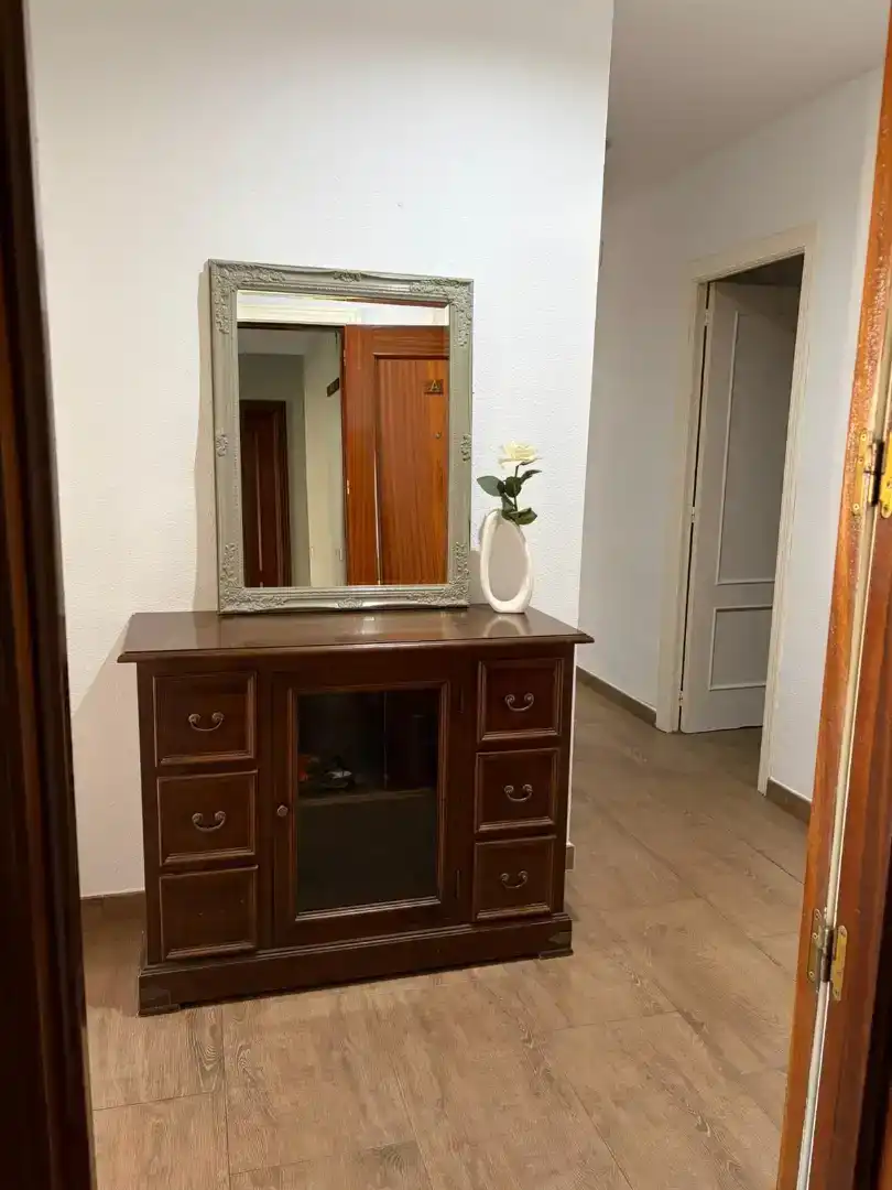 Schlafzimmer von Wohnung zur Miete in Trujillo mit Klimaanlage