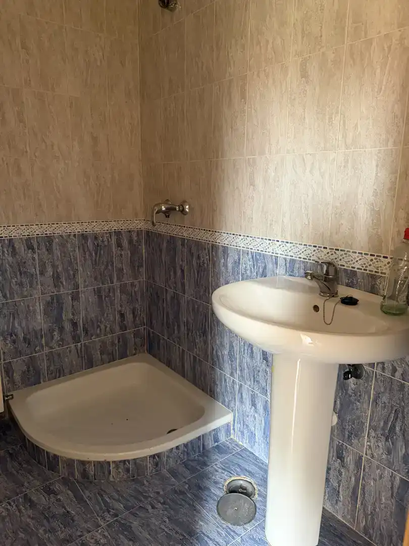 Baño de Casa o chalet en venta en Villaverde de Medina con Jardín privado, Trastero y Balcón