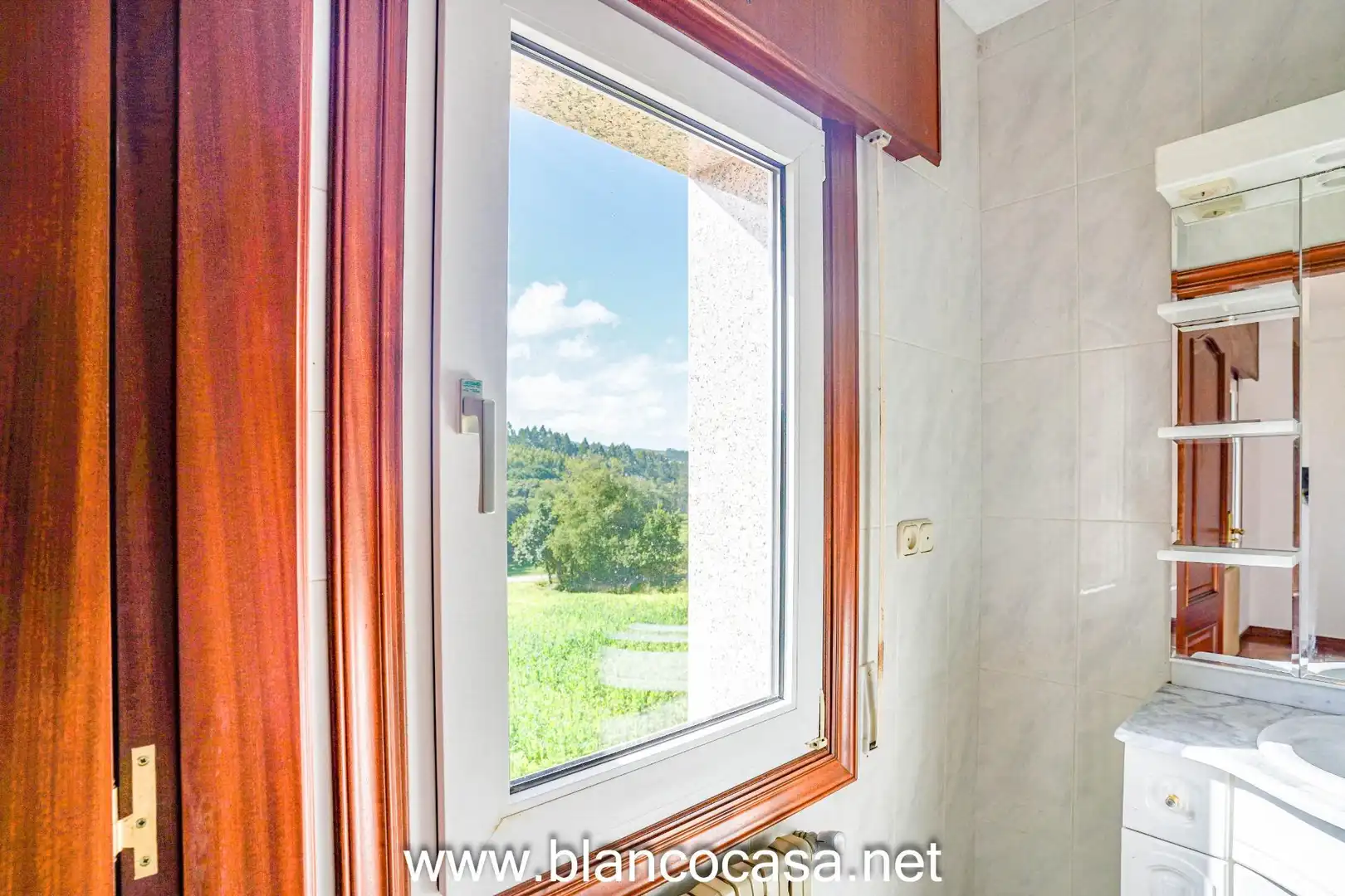 Habitación de Casa o chalet en venta en Carballo con Calefacción, Jardín privado y Trastero