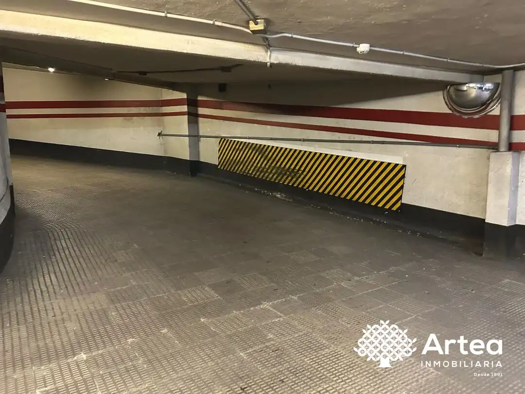 Parkplatz von Garage zum Verkauf in Bilbao 