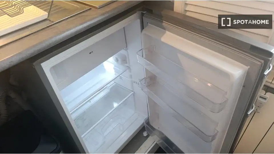 Cocina de Piso de alquiler en Madrid con Aire acondicionado, Calefacción y Amueblado
