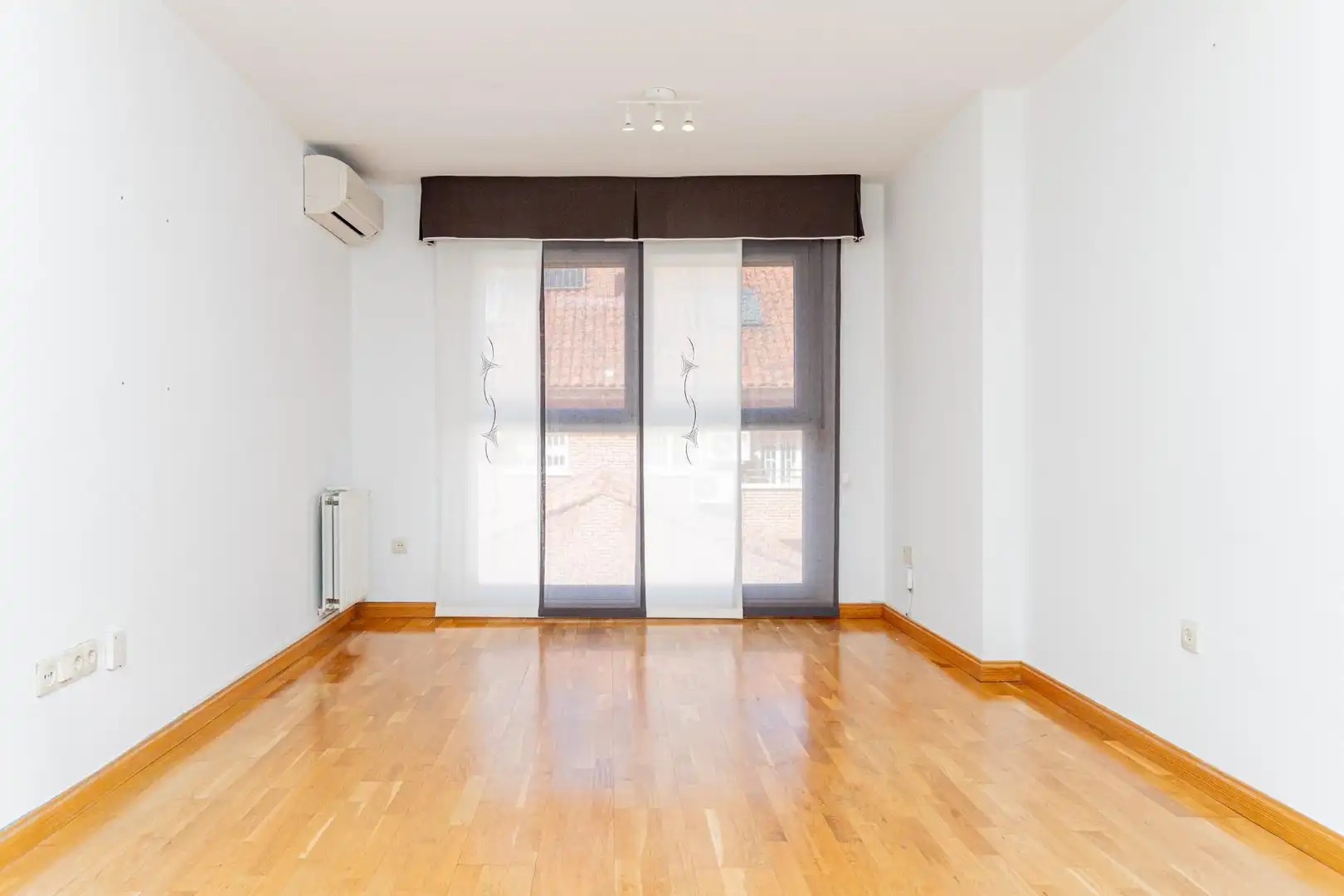 Wohnung zum Verkauf in Valdemoro mit Klimaanlage, Heizung und Abstellraum