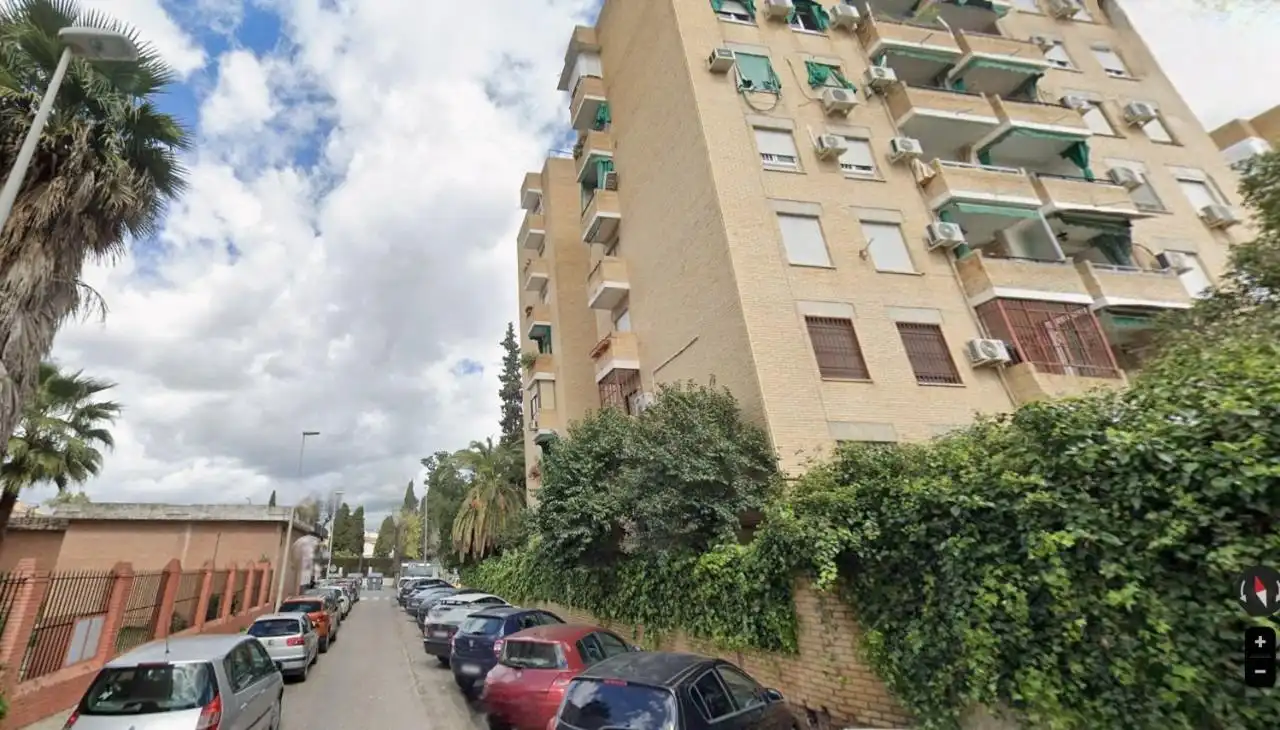 Vista exterior de Piso en venta en Córdoba