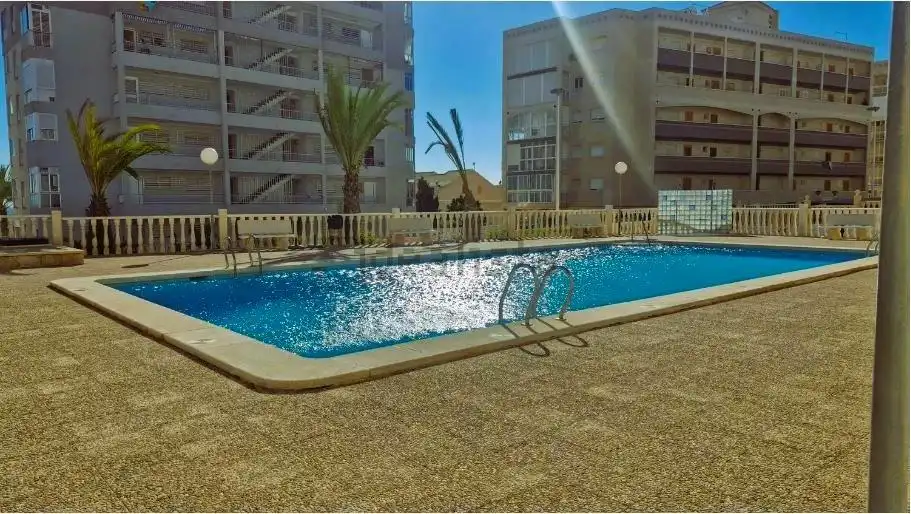 Piscina de Apartamento en venta en Elche / Elx con Aire acondicionado, Jardín privado y Terraza