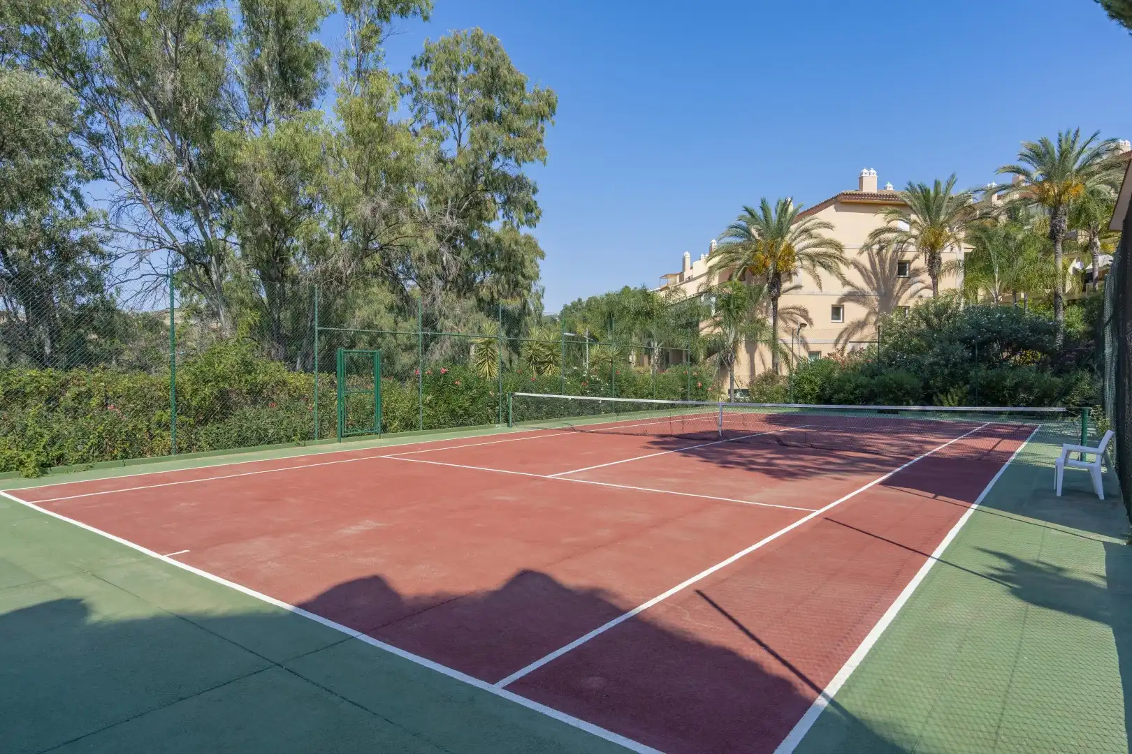 Apartament amb piscina en venda a Nueva Andalucía, imagen 42