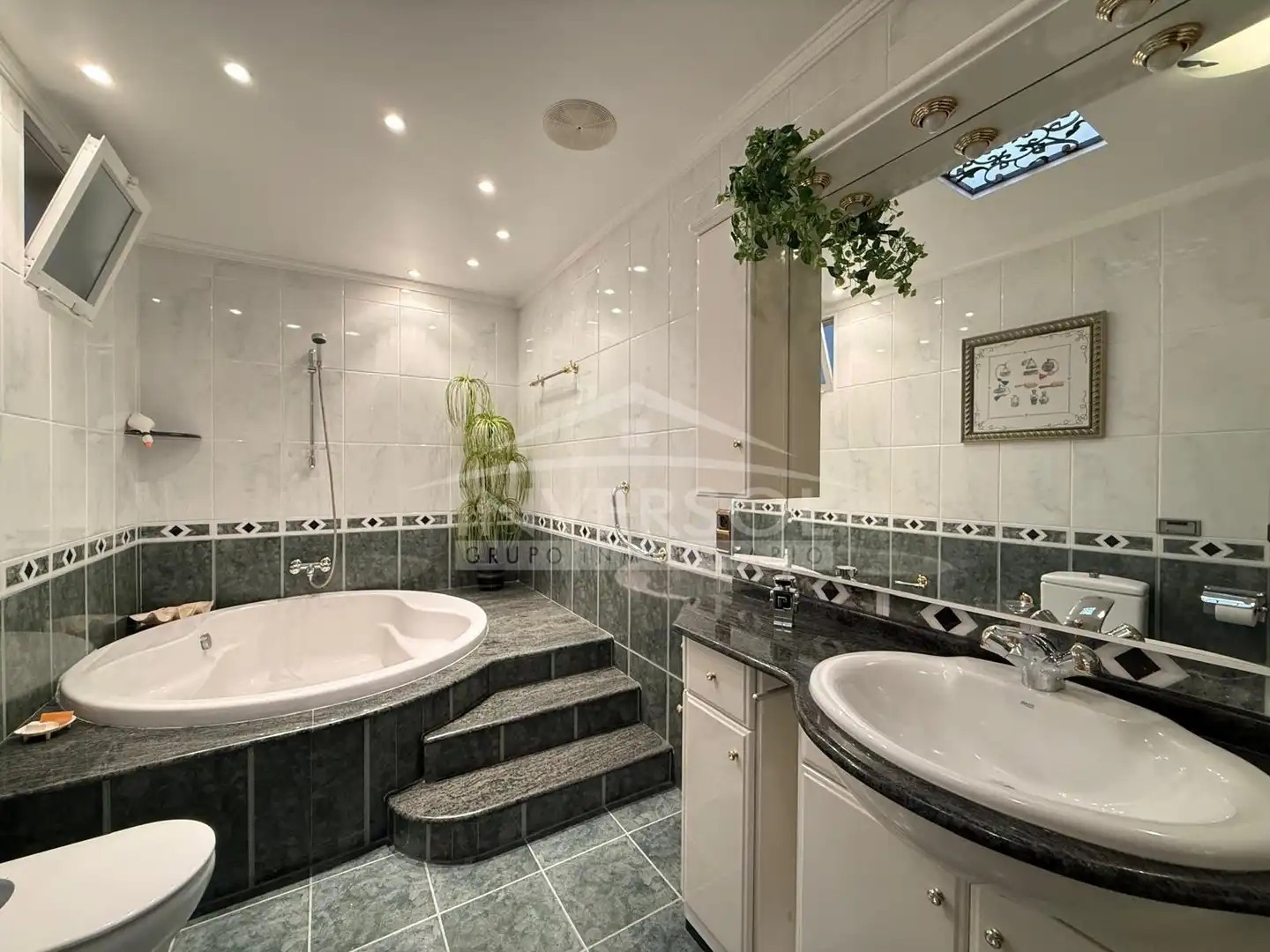 Baño de Casa adosada en venta en Dalías con Terraza y Amueblado