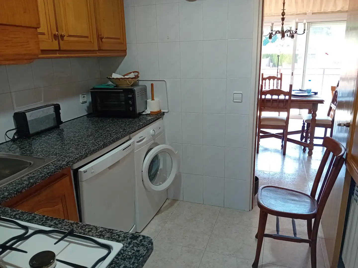 Cocina de Piso en venta en Girona con Calefacción, Terraza y Amueblado