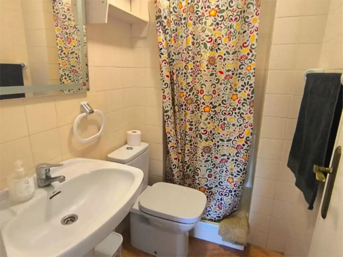 Badezimmer von Wohnung zur Miete in Almuñécar mit Klimaanlage und Balkon