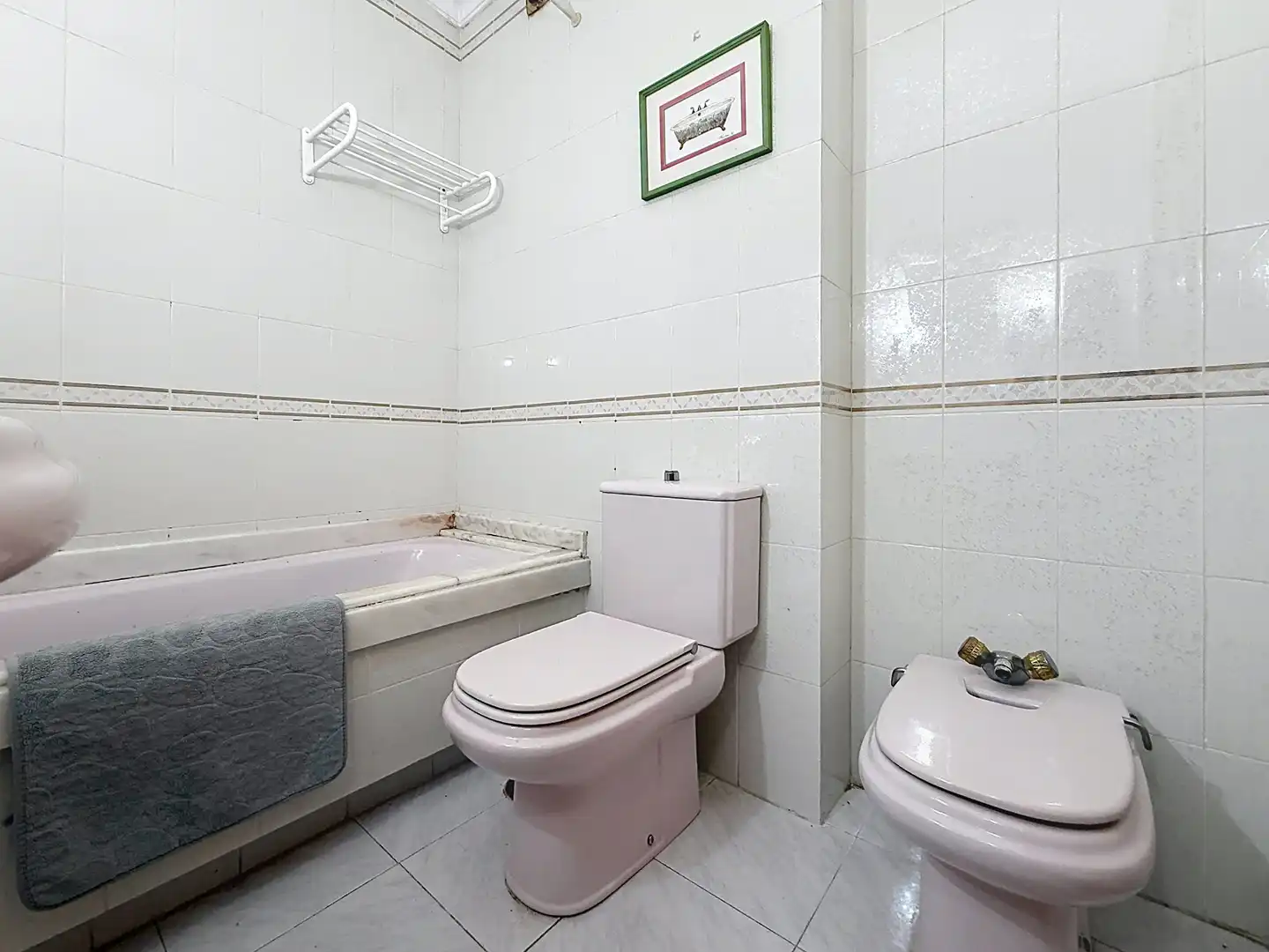 Baño de Piso en venta en Málaga con Aire acondicionado, Terraza y Amueblado