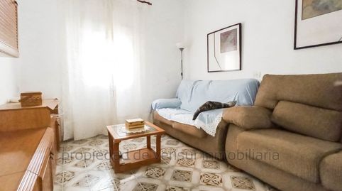 CASA DE PLANTA BAJA EN EL CENTRO DE ÁGUILAS, imatge 3