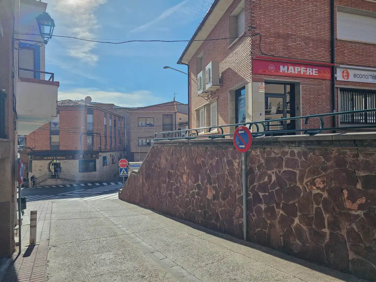 Parking of Houses for sale in Brea de Aragón  with Balcony