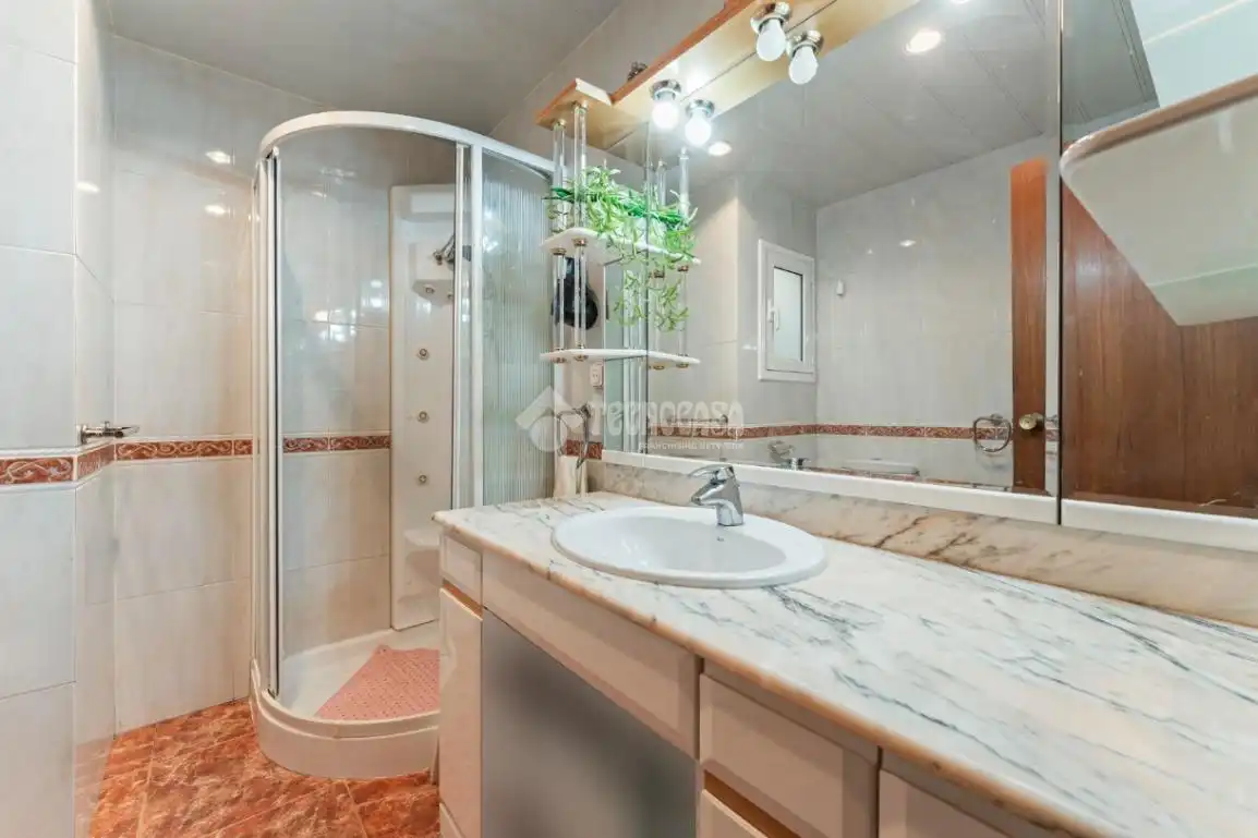 Penthouse mit Terrasse zum Verkauf in La Gavarra, imagen 16