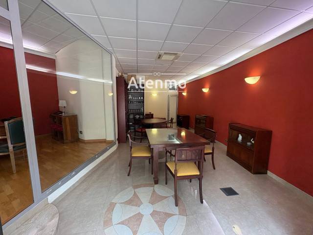 Local comercial en Alquiler en Feliu i Codina en Horta
