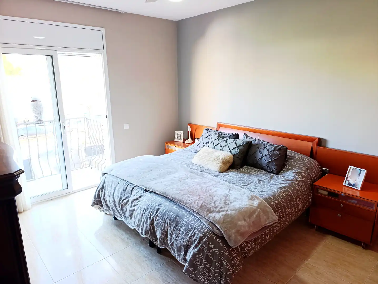 Habitación de Casa o chalet en venta en Pineda de Mar con Aire acondicionado, Calefacción y Jardín privado