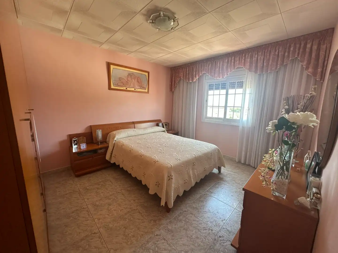 Habitación de Piso en venta en Santa Coloma de Gramenet con Trastero, Amueblado y Balcón