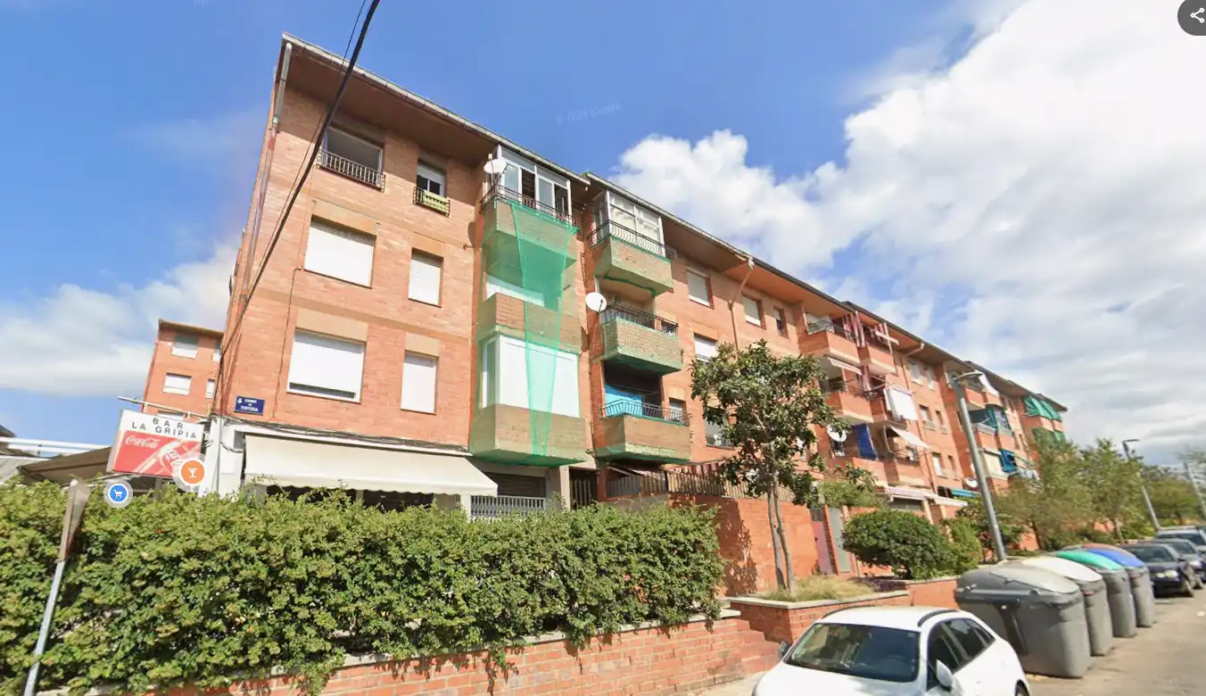 Vista exterior de Pis en venda en Terrassa