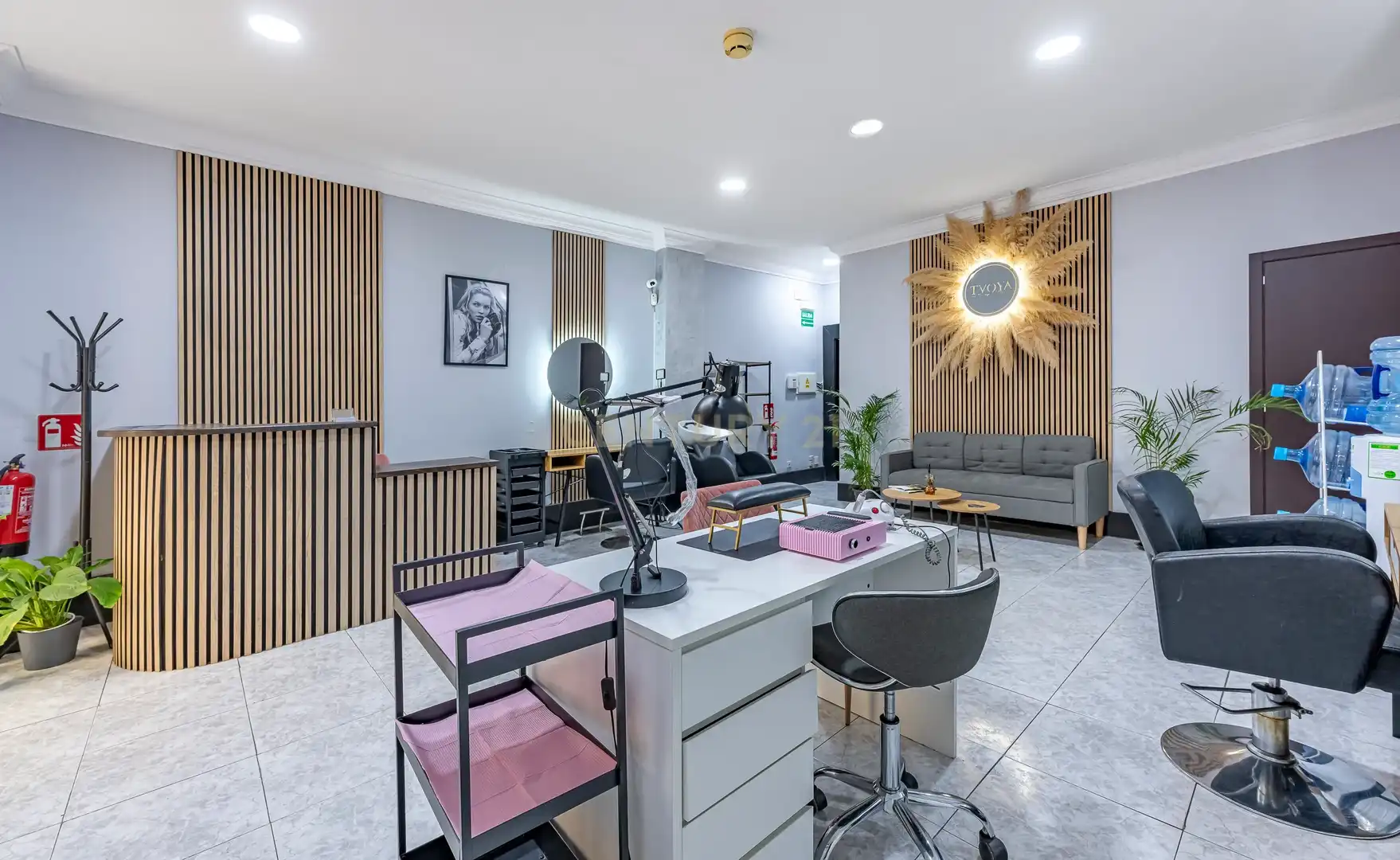 Local en traspaso en Calle Jacinto Benavente, 21, 29601 Marbella, Spain, Ricardo Soriano